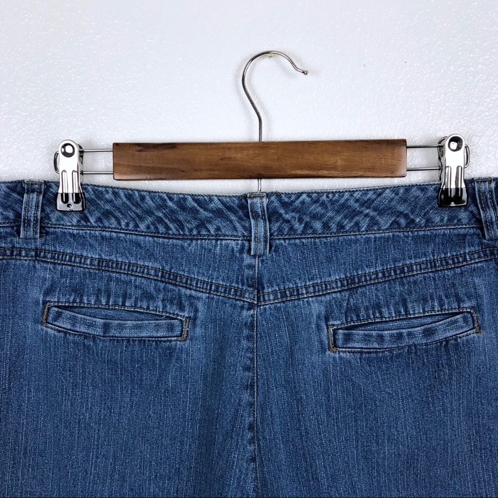 SOLD • White Stag | Blue Denim Shorts - Picture 5 of 7